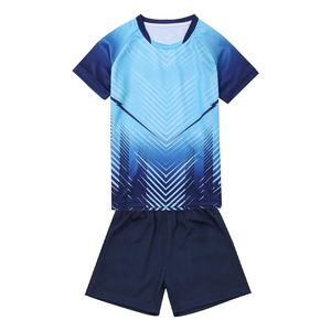 Camiseta de fútbol sublimada para niños de alta calidad, camiseta de entrenamiento de equipo deportivo, pantalones cortos, uniforme de fútbol sublimado - Product Image 1