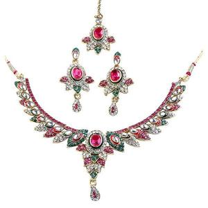 Kriaa <b>Fine</b> <b>Jewelry</b> <b>Set</b> Pink Austrian Stone Gold Plated Necklace 1100604 - Product Image 1