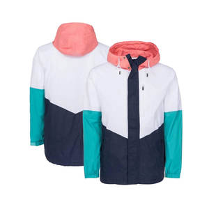 Veste Softshell de qualité supérieure personnalisée OEM coupe-vent d'hiver à capuche avec fermeture éclair imperméable pour la randonnée, la pêche et l'usage décontracté - Product Image 1