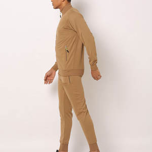 ชุดวอร์มกีฬาผู้ชายแบบใหม่ ระบายอากาศได้ดี ราคาส่งถูก ขายดี ดีไซน์โดดเด่น - Product Image 2