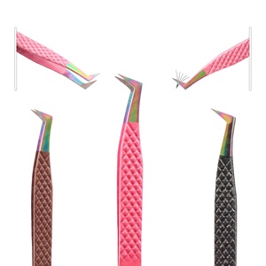 Obtenga extensiones de pestañas de calidad profesional en casa usando pinzas de nuevo diseño para lograr pestañas - Product Image 1