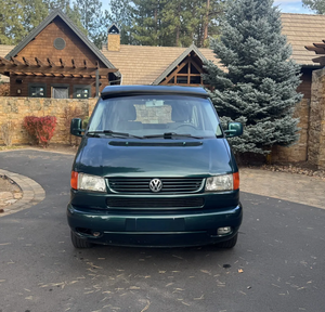 PRÊT À CONDUIRE - VÉHICULE D'OCCASION À VOLANT À GAUCHE |   Conduite à droite |   VOLKSSWAGENNSS EUROVANNSS MV WEEKENDERRSS 2003 - Product Image 1