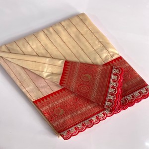 Sari de Seda Paithani Premium VASTRA COTTAGE con Tejido Intrincado, Borde en Contraste, Pallu Rico con Lentejuelas Bordadas y Encaje - Product Image 3