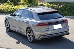 ออดี้ SQ8 เพรสทีจ ปี 2022 สภาพดี - Product Image 3