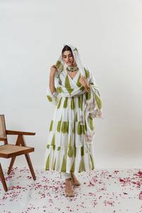 Pantalones Kurti de algodón de seda ciprés de la selva para niñas de alta calidad, conjunto de traje de moda indio y pakistaní de fabricante indio - Product Image 4