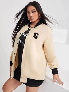 Chaqueta Bomber Corta Estilo Universitaria para Mujer, Marca OEM, Logotipo Bordado Personalizado, Chaquetas Letterman de Béisbol, Venta al Por Mayor de Fábrica - Product Image 3