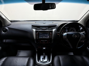 Dongfeng T5 EVO SUV de Lujo, Asientos de Cuero, Portaequipajes Metálico, Tracción Trasera Automática - Product Image 3