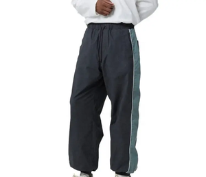 Ropa de calle, chándal de poliéster, forro de malla ligero, chaqueta cortavientos y pantalones, conjunto de chándal reflectante deportivo de nailon - Product Image 4