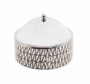 Acero inoxidable pulido con espejo Elegante y duradero La cazuela redonda de metal perfecta para cada ocasión - Product Image 5