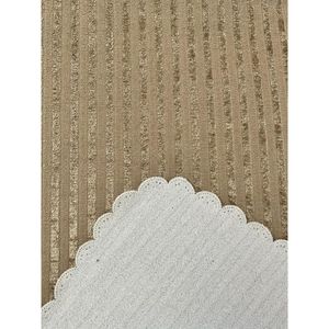 Funda de Sofá de Terciopelo Estampada a Rayas Color Café, Estilo Moderno, Elástica, de Poliéster Lavable, Protección para Sala de Estar, 1 Pieza - Product Image 1