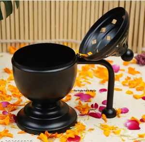 Brûleur d'encens en métal arabe noir avec diffuseur d'aromathérapie de décoration dorée et support d'affichage pour huiles essentielles infrasoniques - Product Image 4