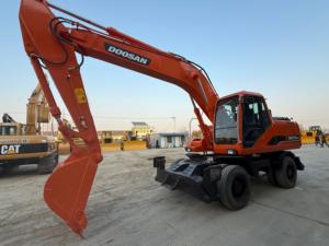 Excavadora de Orugas Usada Doosan DH210W-7, 20 Toneladas, Modelo 2023, 90% Nueva, Componentes Principales Certificados: Motor, Engranaje, Rodamiento, Precio Bajo - Product Image 6