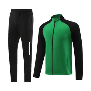 Ensemble de survêtement de sport pour homme, course à pied, fitness, salle de sport, entraînement et jogging avec t-shirt pour le fitness et l'entraînement - Product Image 2