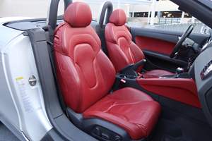 Audi TT 2.0T Premium Plus Roadster 2009 d'occasion, sans réserve, moteur turbo 4 cylindres de 2,0 litres, intérieur rouge Ma-gma - Product Image 5