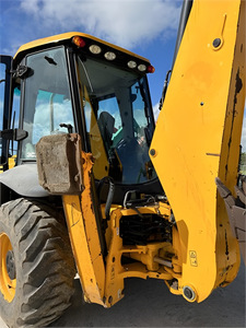 รถตัก3CX17 2013 JCB สมรรถนะสูงมือสองแบรนด์ดัง JCB - Product Image 3
