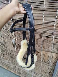 Brida de caballo de cuero anatómico de alta calidad, cómoda banda para la nariz de piel de oveja con costuras elegantes para saltos, equitación y carreras - Product Image 6