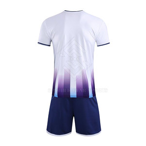 Nouveauté 2025 Ensembles de maillots de football personnalisés Respirant Séchage rapide Léger 100% polyester Haute qualité Adulte - Product Image 3