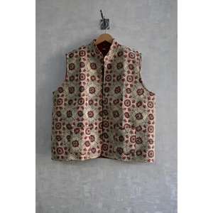 Chaleco Acolchado de Algodón para Mujer, Ecológico, para Todas las Estaciones, Invierno, Sin Mangas, Hecho a Mano, Informal, con Diseño de Botones - Product Image 1