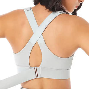 Sujetador deportivo para mujer, top corto con tirantes cruzados, sin costuras, de alto soporte, al por mayor, mezcla de algodón suave, ligero y cómodo para uso diario. - Product Image 4