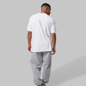 Moda estilo callejero de gran tamaño holgado ajuste gráfico impreso ligero suave tela transpirable cómodo sudor pantalones de hombre - Product Image 2