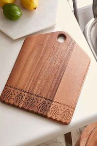 Tabla para servir charcutería de madera de acacia Premium con plato largo de dos agujeros para queso frutas aperitivos bandeja de madera de mango - Product Image 2