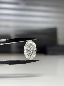 ขายส่งเพชร SHREERAJ SOLITAIRE 3.00 กะรัต รูปทรงวงรี เพชรเพาะเลี้ยงในห้องปฏิบัติการ รับรองโดย IGI สี F ความสะอาด VVS1 เพชรเม็ดเดี่ยวจากผู้จัดจำหน่าย - Product Image 4