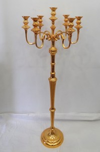 Metal 5 Arm Weddings Gold <b>Candelabra</b> Embossed Royal Design Luxuries Fancy <b>Candelabra</b> for Wedding and Party Decoration - Product Image 4