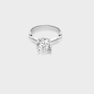 Anillo de compromiso de boda clásico de diseño de lujo para mujer, conjunto de diamantes de moissanita en forma brillante en joyería de plata de ley 925 sólida - Product Image 1