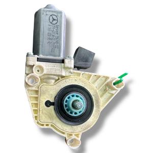 MOTEUR ALZAVETER AVANT GAUCHE MERCEDES Classe A W169 4ème Série (08>) - Product Image 1