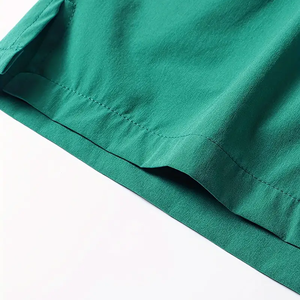 Fabricant vietnamien lance des shorts de bain pour hommes personnalisables, style décontracté d'été, taille 6XL, coton extensible quadridirectionnel, uni - Product Image 4
