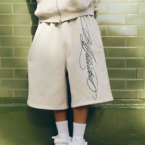 Conjunto de Sudadera con Capucha y Pantalones Cortos Unisex Personalizado, 100% Algodón, Estilo Holgado, Color Sólido, Transpirable, Ecológico, Bordado, Ropa Deportiva Urbana para Otoño - Product Image 2