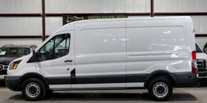 Furgoneta de Carga Usada FORD TRANSIT CARGO 350 3 Puertas LWB Techo Medio con Puerta Lateral Deslizante para Pasajeros (LHD/RHD) - Product Image 6