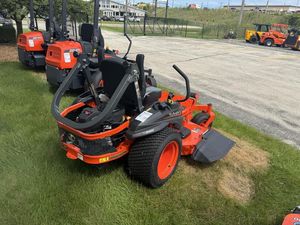 Tondeuse autoportée Kubota Z422KWTNC-60 à essence, moteur diesel, transmission hydrostatique - Product Image 4