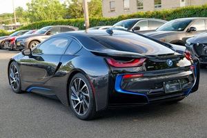 BMW I8 Coupé AWD 2016 Usado en Buen Estado, Volante a la Izquierda, 50001-75000 Millas, 100-150 CV - Product Image 3