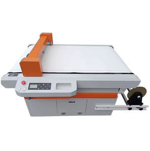 Meilleure machine de découpe industrielle à plat pour films DTF à alimentation automatique 30" x 36" en stock - Product Image 4