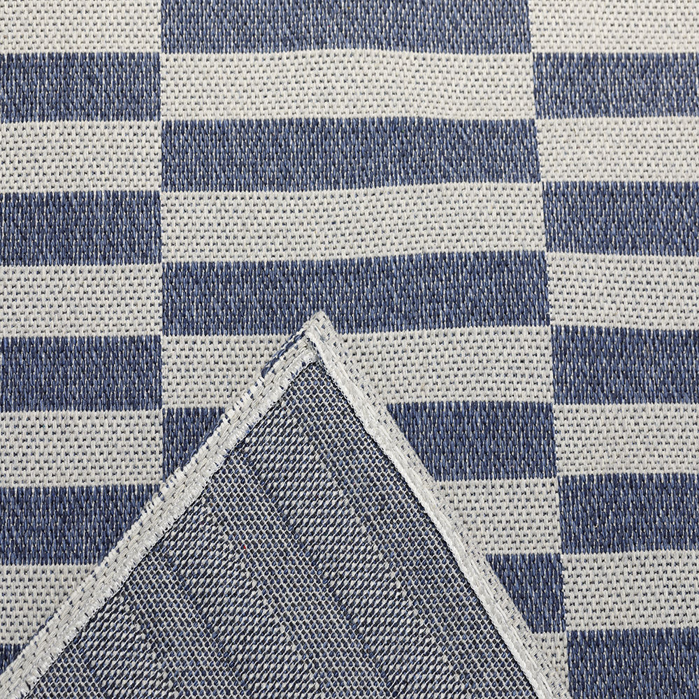 สีเทาเข้ม