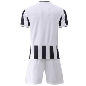 Tissu pour vêtements de sport, uniforme de football personnalisé, tendance et de bonne qualité avec logo - Product Image 2