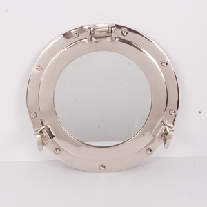 Ojo de buey de aluminio elegante para áreas de baño y ducha que crea un aspecto marítimo único con una construcción resistente a la humedad. - Product Image 1