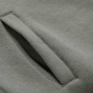 Sudadera con capucha personalizada con efecto acid wash para hombre, con cremallera, parches bordados y apliques desgastados, estilo vintage. - Product Image 6