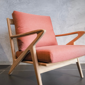 Sillón de teca de mediados de siglo con brazos geométricos llamativos, hecho en Indonesia, en venta. - Product Image 2