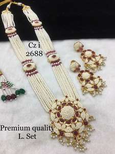 Stunning Kundan Moshniite <b>Necklace</b> <b>Earrings</b> <b>Set</b> for Weddings Anniversaries Glamorous Parties Adding Touch Elegance Engagement - Product Image 3