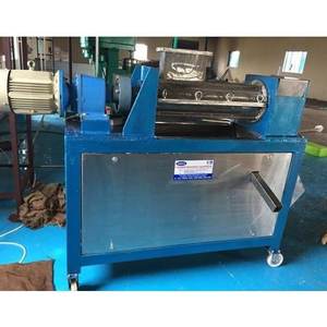 Pulvérisateur de noix de coco de vente chaude Pulvérisateur automatique et poudre de noix de coco faisant la machine avec la machine de noix de coco râpée - Product Image 1