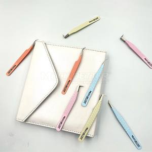 Pinzas de pestañas pintadas de color personalizado a través de PANTONE, pinzas de extensión de pestañas curvadas con logotipo privado, fibra de volumen de extensión de pestañas - Product Image 3