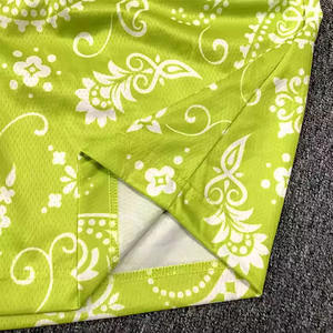 Pantalones cortos atléticos de moda para hombre, transpirables, elásticos, de secado rápido, con cintura elástica, rayas laterales, deportes personalizados para gimnasio, deportes para correr - Product Image 5