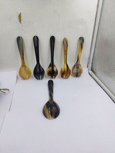 SMOOTH Unique Animal Style Cubiertos Pulido Natural Ox Buffalo Cuerno Cuchara Diseño único para restaurante Decoración de mesa - Product Image 3