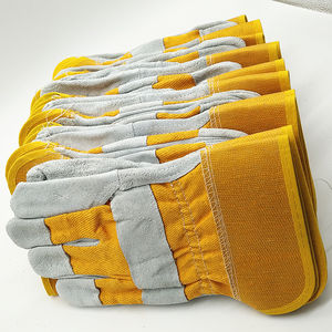 Los mejores guantes de trabajo de cuero dividido de piel de vaca de alta calidad, guantes de construcción de seguridad de protección de manos canadienses de alta resistencia - Product Image 3