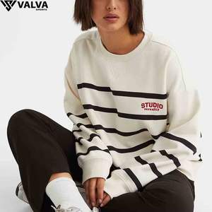 Sweat-shirt sur mesure Sweat-shirt décontracté de style dernier cri pour femmes Hoodies de teinture unie personnalisés selon votre marque. - Product Image 5