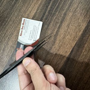 Pinzas para Pestañas de 45 Grados, Color Negro Mate, Acero Inoxidable, Resistentes al Sudor, Fuerte Agarre, Impresión de Logotipo Personalizado, Servicio OEM - Product Image 4