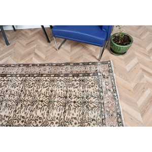 Turkish Vintage Rug 5.5x8.9 ft, <b>Brown</b> Oriental <b>Wool</b> Rug - Product Image 5