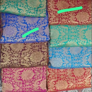 Tissu Jacquard de brocart artisanal avec texture surélevée idéal pour rideaux panneaux de canapé B2B Global Sourcing - Product Image 1